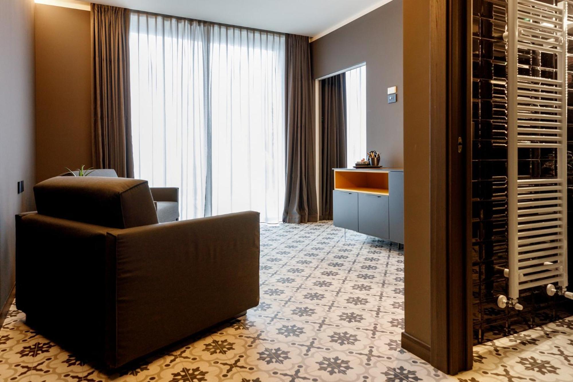Deville & Spa Costermano Bilik gambar